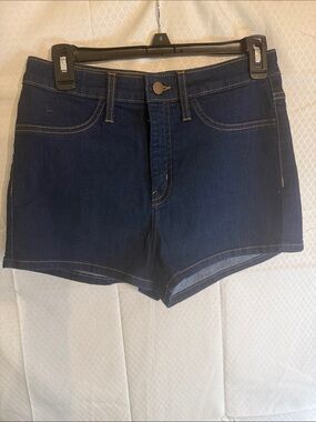 Wild Fable dark wash shorts in a size 10